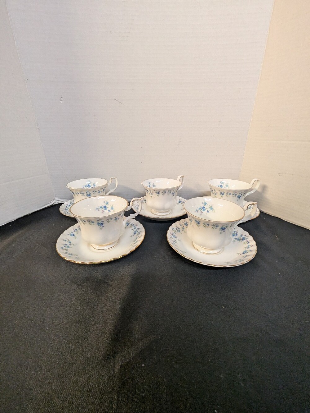 ROYAL ALBERT Memory Lane floral tea cup and saucer set of 5 china 10 Piece Lot
